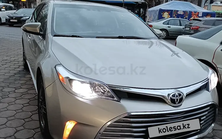 Toyota Avalon 2014 года за 10 900 000 тг. в Алматы