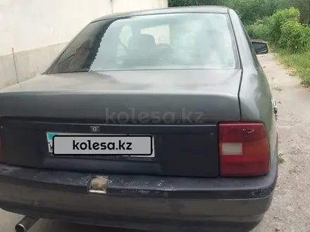 Opel Vectra 1991 года за 300 000 тг. в Казыгурт – фото 8