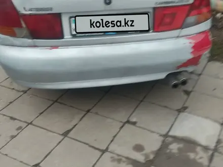 Mitsubishi Carisma 1998 года за 650 000 тг. в Алматы