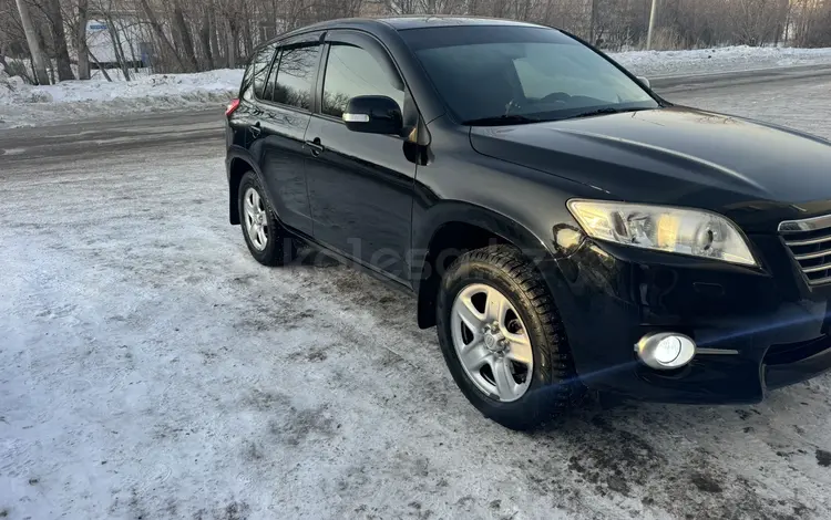 Toyota RAV4 2012 года за 9 300 000 тг. в Караганда