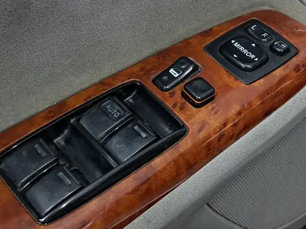 Toyota Camry 2005 года за 3 500 000 тг. в Астана – фото 16