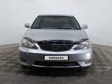 Toyota Camry 2005 года за 3 500 000 тг. в Астана – фото 2
