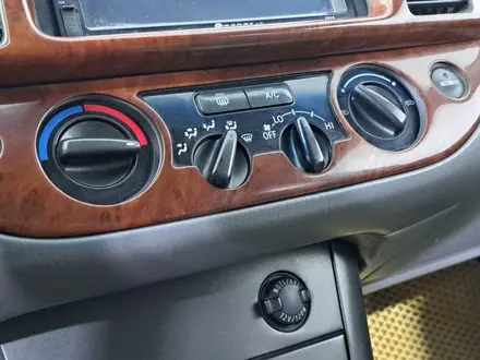 Toyota Camry 2005 года за 3 500 000 тг. в Астана – фото 22