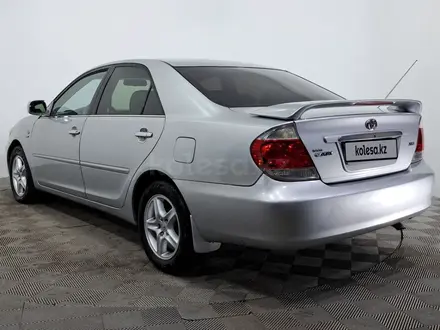 Toyota Camry 2005 года за 3 500 000 тг. в Астана – фото 7