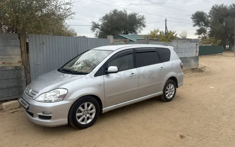 Toyota Ipsum 2002 годаүшін3 500 000 тг. в Атырау