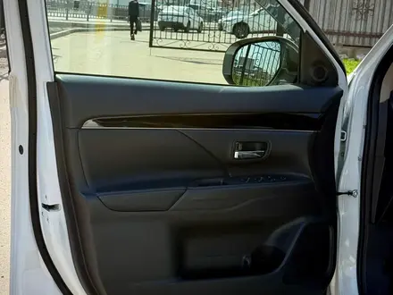 Mitsubishi Outlander 2022 года за 11 490 000 тг. в Алматы – фото 22