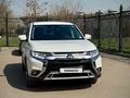 Mitsubishi Outlander 2022 года за 11 490 000 тг. в Алматы – фото 5