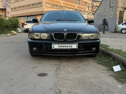 BMW 525 2003 года за 3 300 000 тг. в Алматы