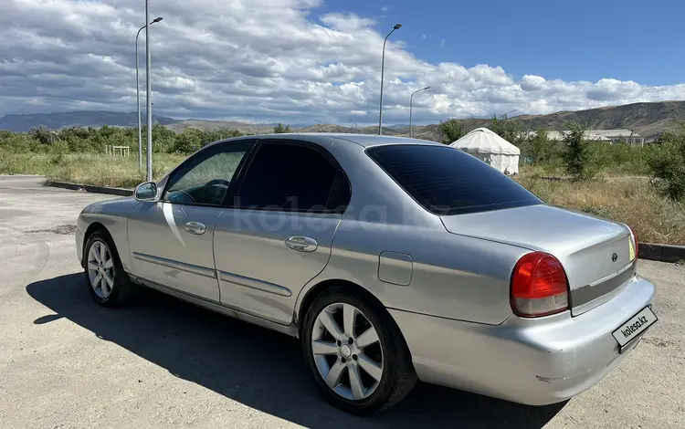 Hyundai Sonata 2001 годаfor950 000 тг. в Талдыкорган