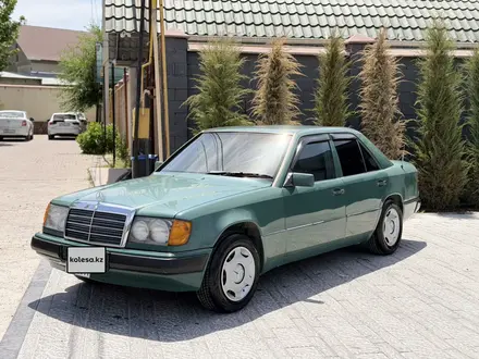 Mercedes-Benz E 200 1990 года за 980 000 тг. в Шымкент – фото 2