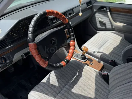 Mercedes-Benz E 200 1990 года за 980 000 тг. в Шымкент – фото 8