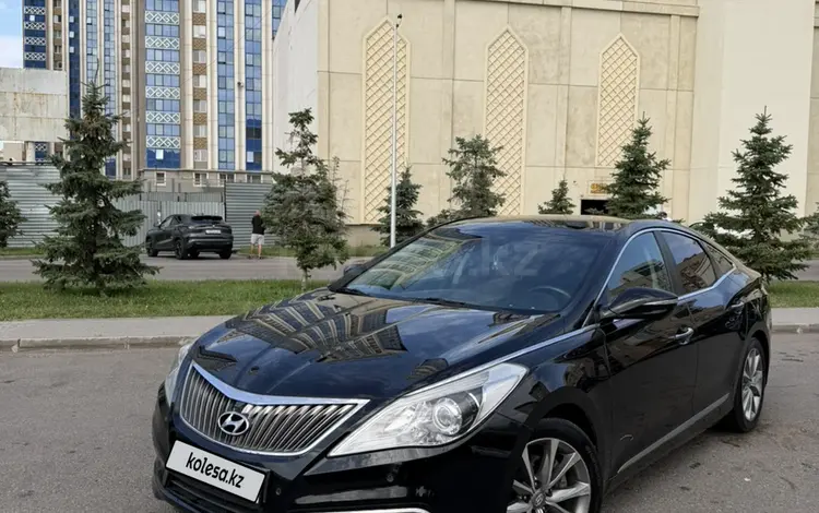 Hyundai Grandeur 2015 года за 8 950 000 тг. в Астана