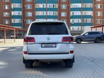 Toyota Land Cruiser 2015 года за 32 000 000 тг. в Актобе – фото 4