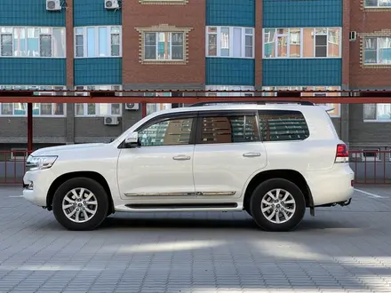 Toyota Land Cruiser 2015 года за 32 000 000 тг. в Актобе – фото 5