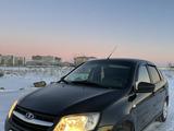 ВАЗ (Lada) Granta 2190 2017 года за 2 800 000 тг. в Астана