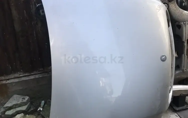 Капот w163 ML за 1 000 тг. в Алматы