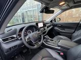 Toyota Highlander 2024 года за 25 999 999 тг. в Уральск – фото 3