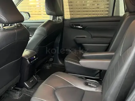 Toyota Highlander 2024 года за 25 999 999 тг. в Уральск – фото 9