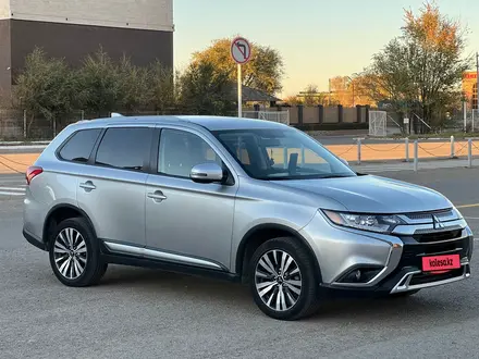 Mitsubishi Outlander 2019 года за 10 600 000 тг. в Актобе