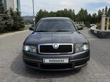 Skoda Superb 2003 года за 3 800 000 тг. в Усть-Каменогорск – фото 2