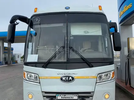 Kia  Granbird 2010 года за 12 000 000 тг. в Актау – фото 2