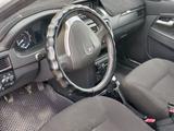 ВАЗ (Lada) Priora 2171 2013 года за 1 350 000 тг. в Атырау – фото 2