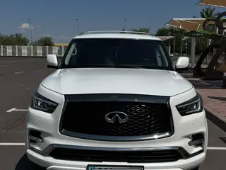 Infiniti QX80