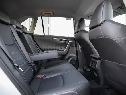 Toyota RAV4 Luxe 2025 года за 20 990 000 тг. в Шымкент – фото 7