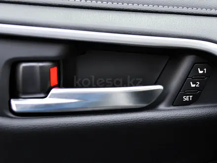 Toyota RAV4 Luxe 2025 года за 20 990 000 тг. в Шымкент – фото 22