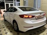 Hyundai Elantra 2018 годаүшін7 500 000 тг. в Шымкент – фото 3
