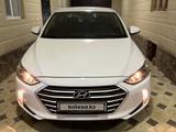 Hyundai Elantra 2018 годаүшін7 500 000 тг. в Шымкент