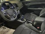 Hyundai Elantra 2018 годаүшін7 500 000 тг. в Шымкент – фото 5