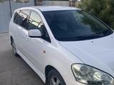 Toyota Ipsum 2002 годаүшін5 383 089 тг. в Алматы – фото 2