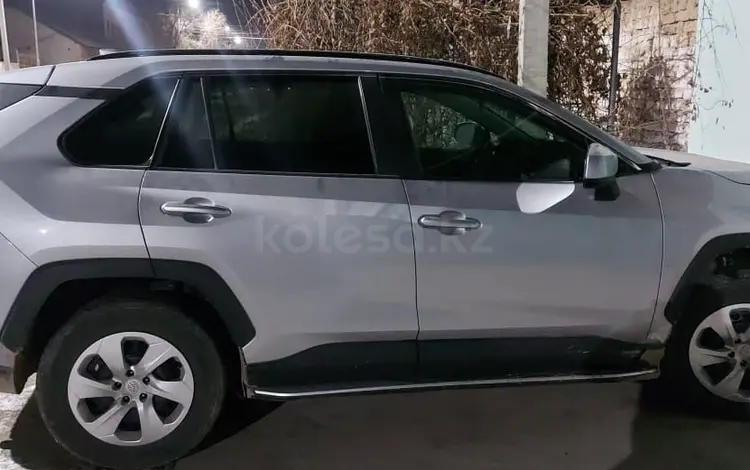 Toyota RAV4 2021 года за 16 663 277 тг. в Туркестан