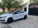Volkswagen Polo 2019 года за 5 800 000 тг. в Шымкент – фото 3