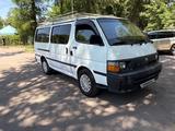Toyota Hiace 1998 годаүшін3 000 000 тг. в Алматы