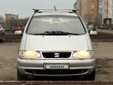 Volkswagen Sharan 1999 годаүшін2 700 000 тг. в Уральск