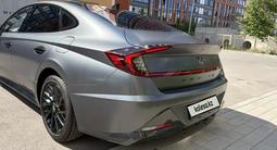 Hyundai Sonata 2023 годаүшін10 300 000 тг. в Астана – фото 2