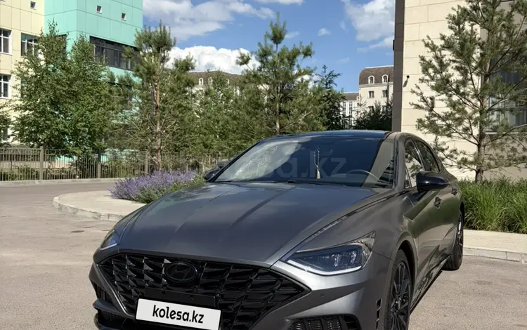 Hyundai Sonata 2023 годаүшін10 300 000 тг. в Астана