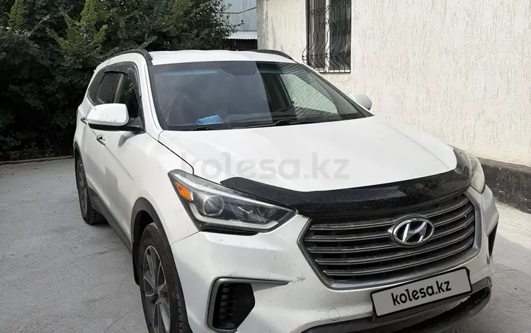 Hyundai Santa Fe 2016 годаүшін12 000 000 тг. в Алматы