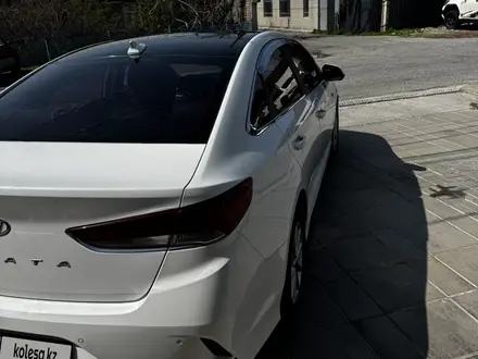 Hyundai Sonata 2018 года за 8 000 000 тг. в Шымкент – фото 6