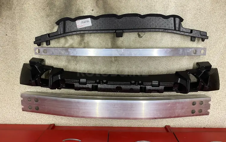 Усилитель бампера на Toyota Highlander за 10 000 тг. в Алматы