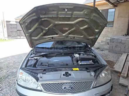 Ford Mondeo 2004 года за 1 950 000 тг. в Тараз – фото 2