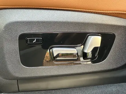 BMW X7 2023 года за 69 500 000 тг. в Алматы – фото 10