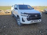Toyota Hilux 2021 года за 19 500 000 тг. в Комсомольское