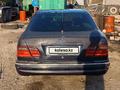 Mercedes-Benz E 320 1998 года за 2 300 000 тг. в Алматы – фото 3