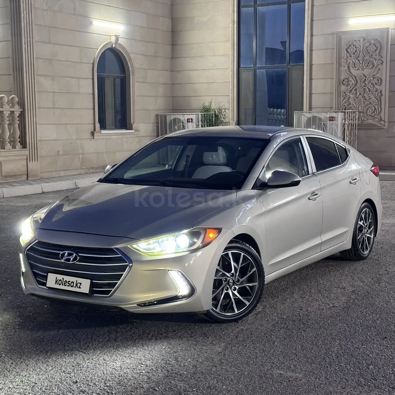 Hyundai Elantra, 2016