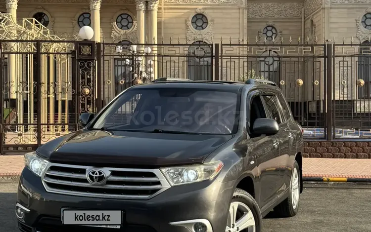 Toyota Highlander 2013 годаүшін14 200 000 тг. в Шымкент