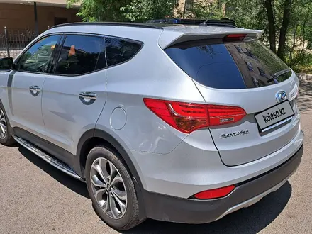 Hyundai Santa Fe 2014 года за 10 500 000 тг. в Алматы – фото 5