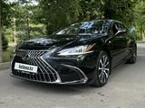 Lexus ES 350 2020 года за 21 000 000 тг. в Алматы – фото 2